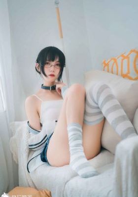 两个小姨子免费观看