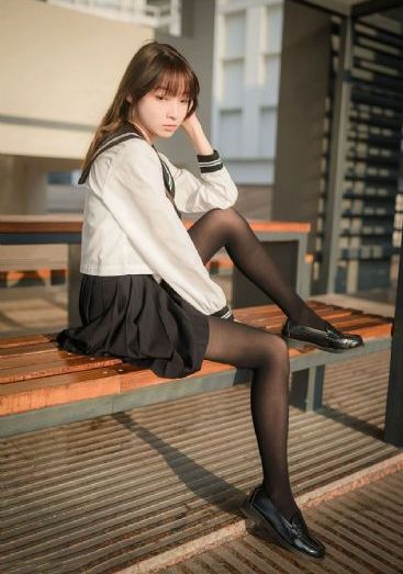 女大学生3