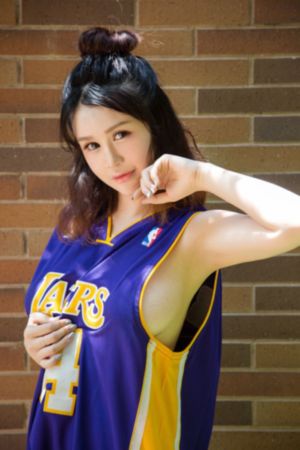 丰满的闺蜜2