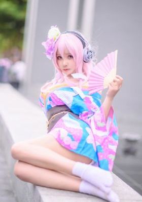 女帝羞辱打开双腿调教h