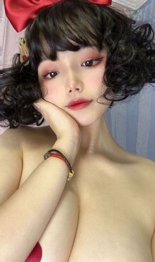 鬓边有朵栀子肥by大姑娘